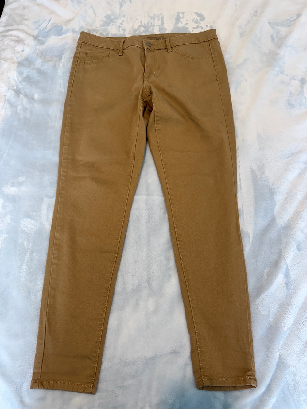 Mossimo Supply Co. Mid-Rise Jegging in Tan